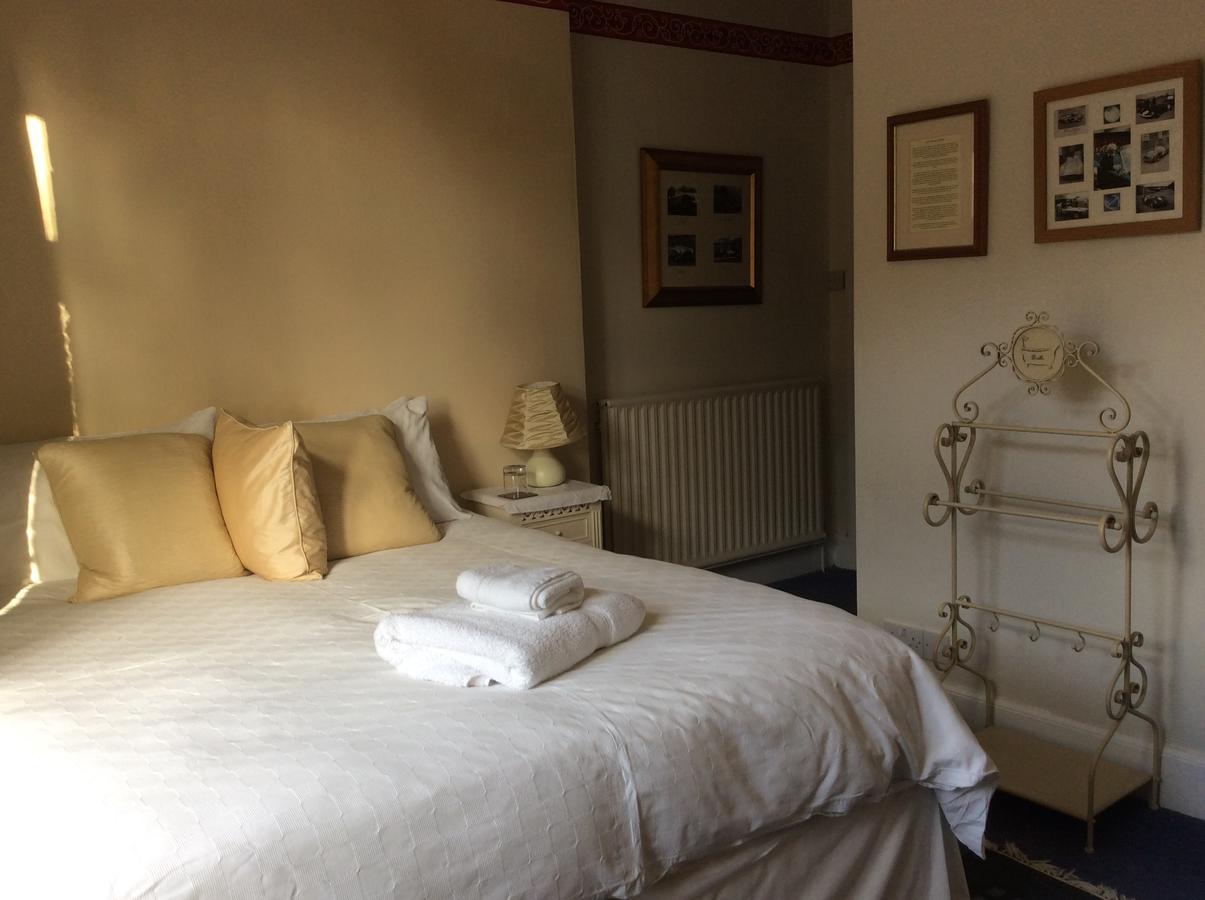 Taylard House Bed and Breakfast Gamlingay Eksteriør billede