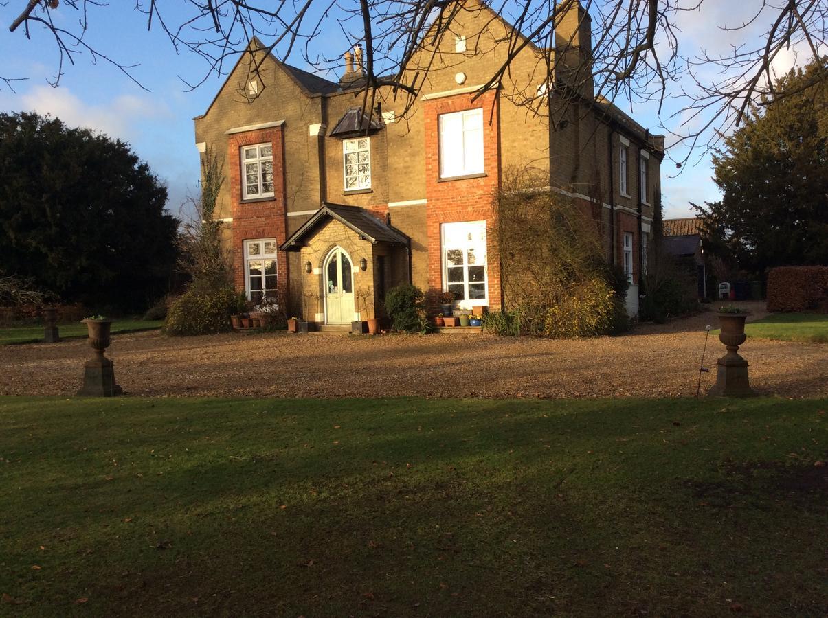 Taylard House Bed and Breakfast Gamlingay Eksteriør billede